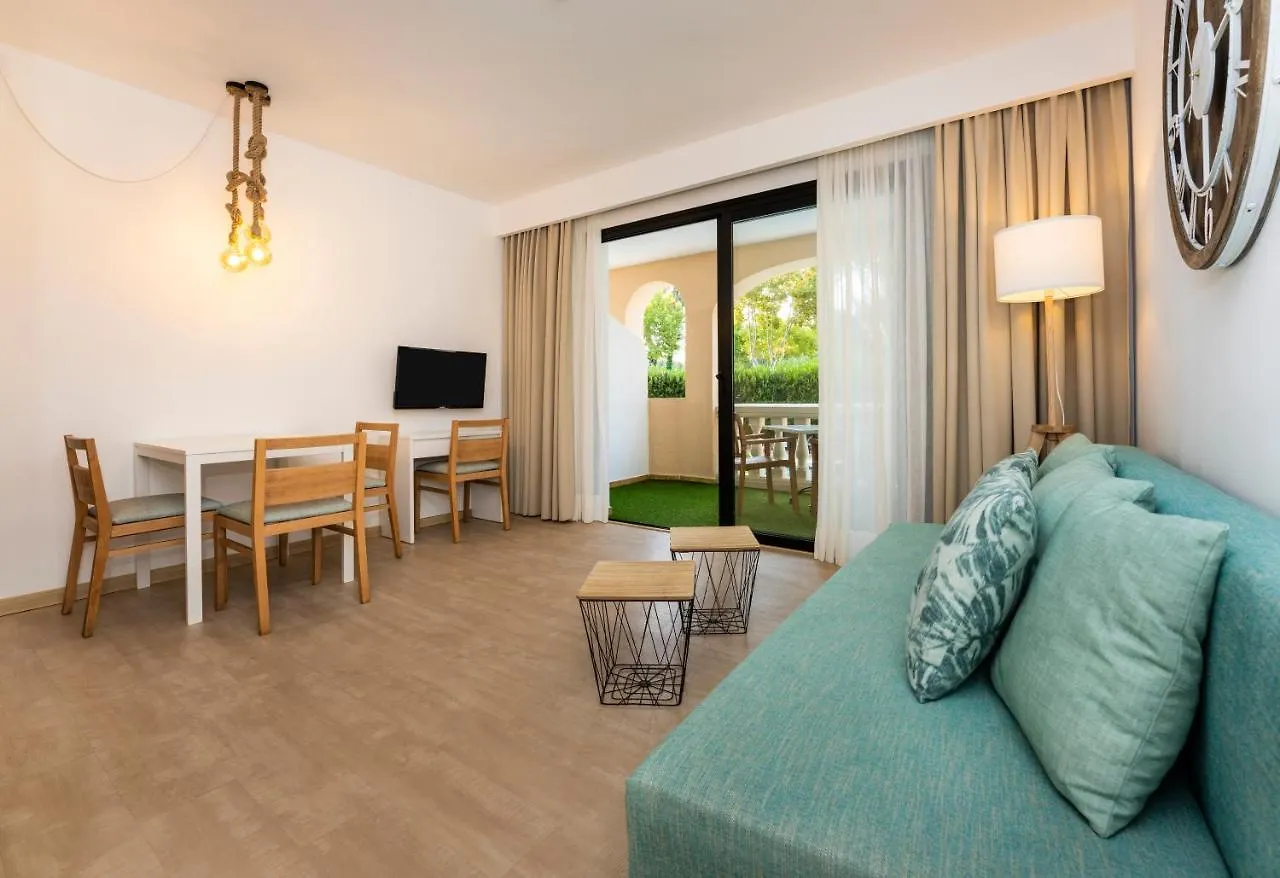 Apartamentos S'Olivera Canyamel  Aparthotel