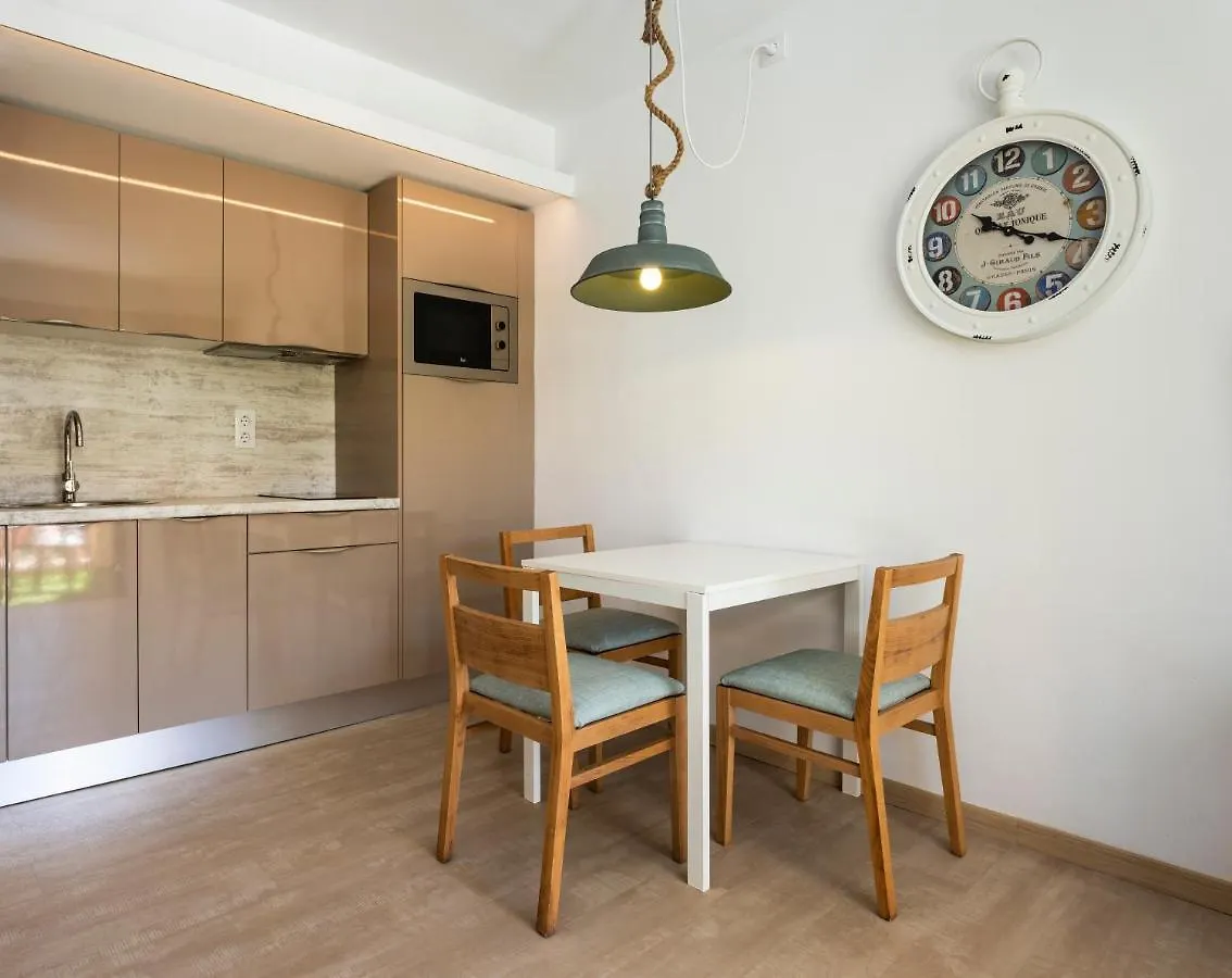 Apartamentos S'Olivera Canyamel  Spain