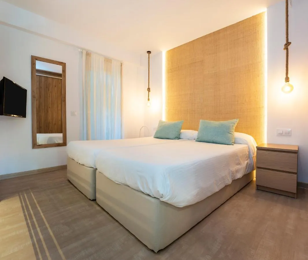 Apartamentos S'Olivera Canyamel  Aparthotel Canyamel (Mallorca)