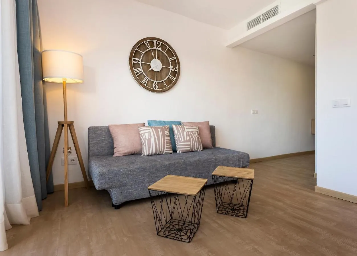 Apartamentos S'Olivera Canyamel