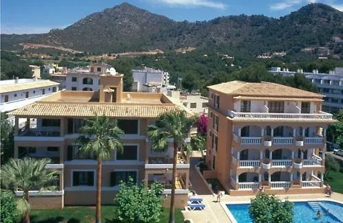Apartamentos S'Olivera Canyamel  Spain